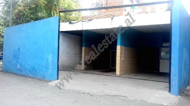 Commercial space for rent near Qemail Stafa high school&nbsp;in Tirana.
The property is located on 